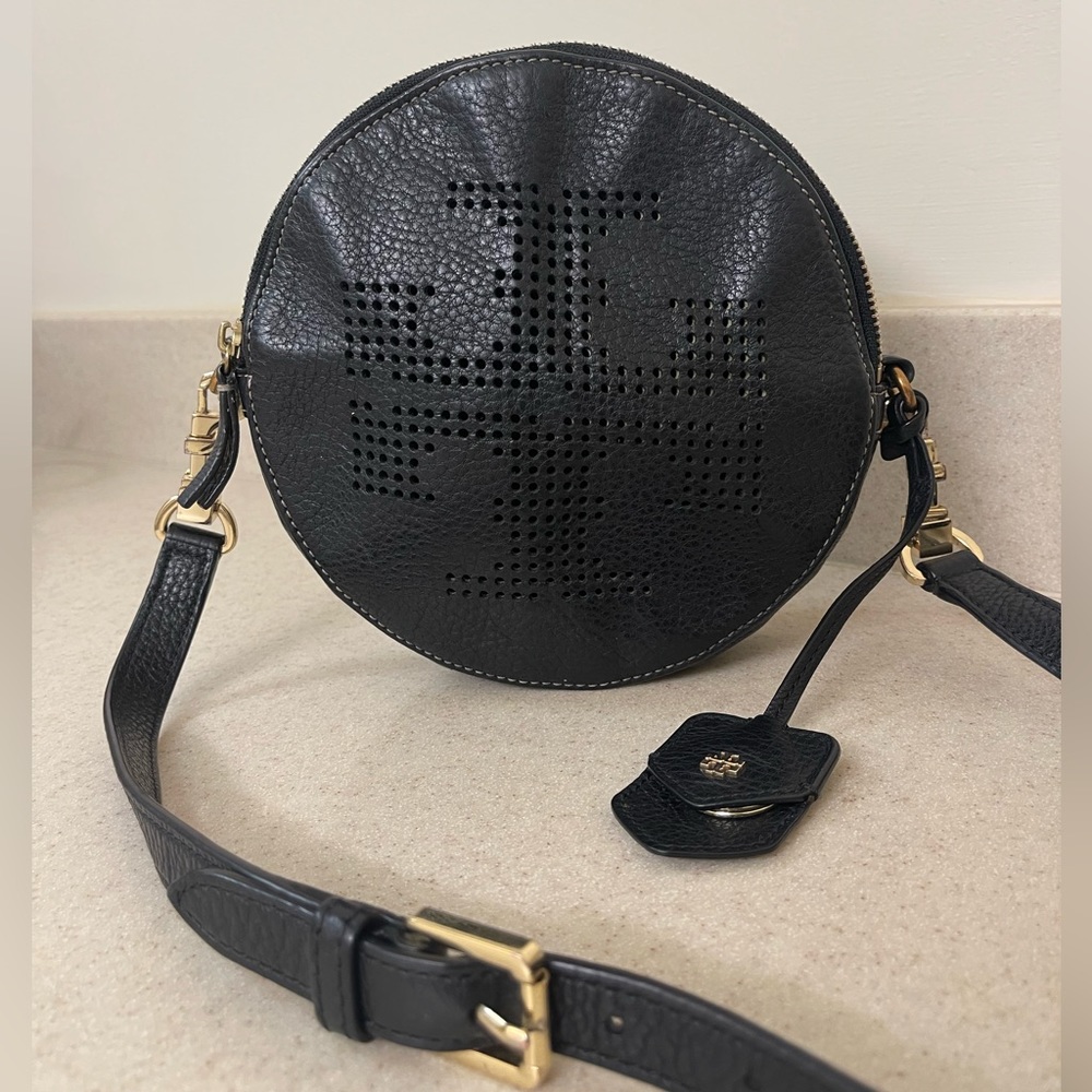 Tory Burch Round Bag